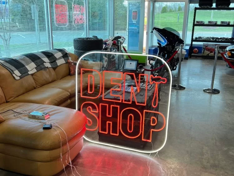 dent shop sign